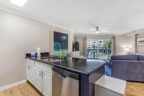 Apartment, Mehrere Betten (Tradewinds 106) | Innenbereich