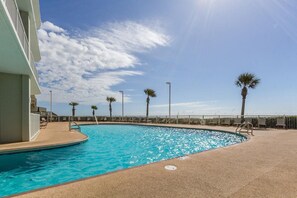 Condo, Multiple Beds (Tradewinds 106)