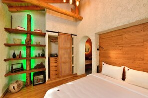 Chambre classique | Minibar, coffre-fort, rideaux d’obscurcissement