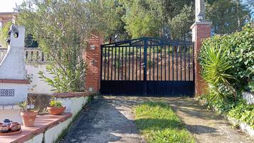 Enceinte de lâhĂ©bergement