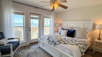 3 slaapkamers, een strijkplank/strijkijzer, wifi, beddengoed