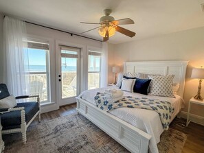 3 slaapkamers, een strijkplank/strijkijzer, wifi, beddengoed