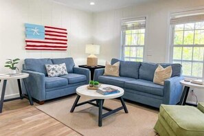 Televisión y oficina 