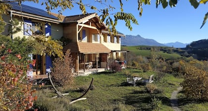 Bed and breakfast 9 km from Gap.