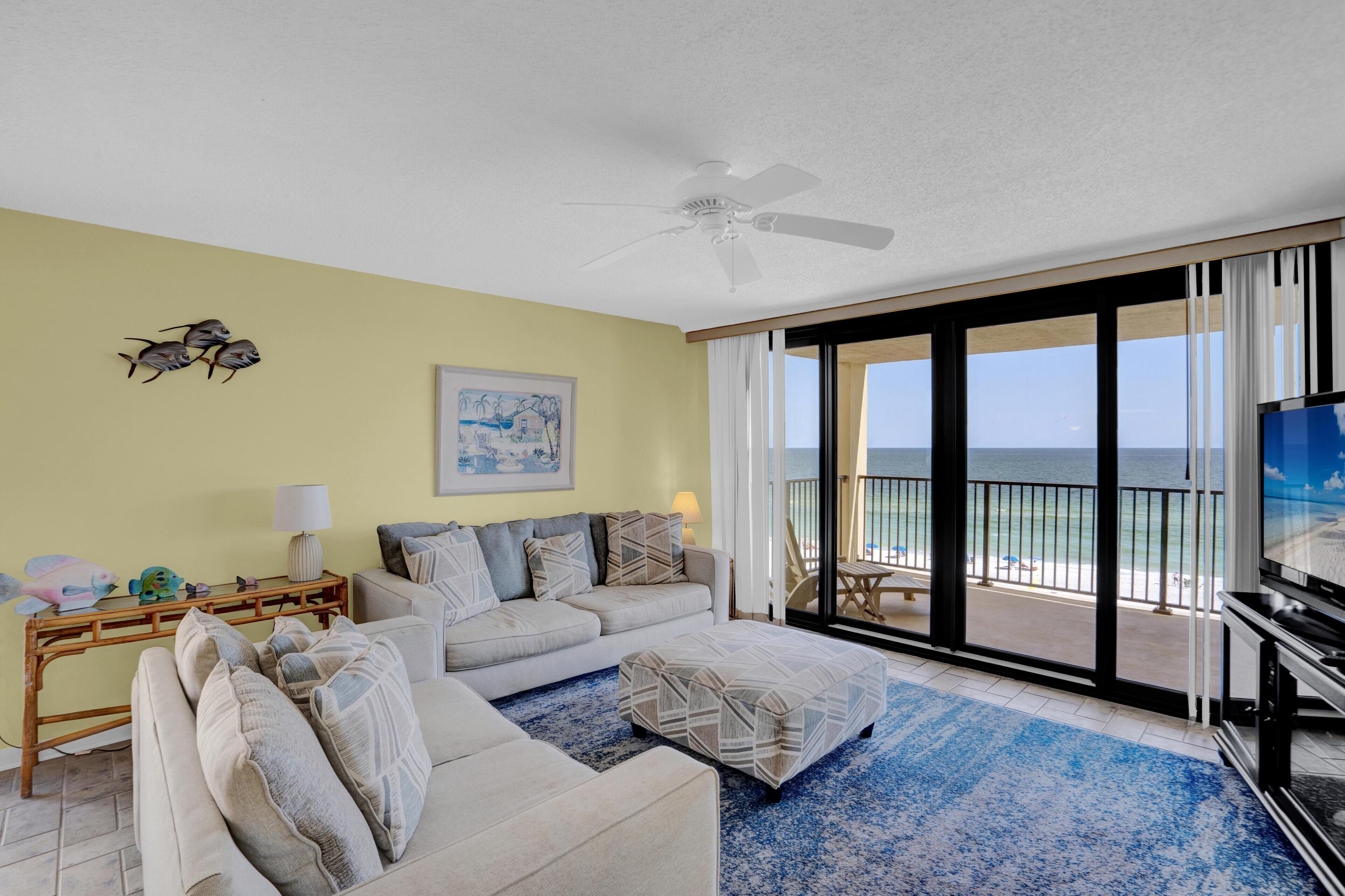 Condo, 2 Queen Beds (Wind Drift 501E) | Living area