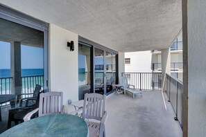 Condo, 2 Queen Beds (Wind Drift 501E) | Outdoor dining - Wind Drift 501e (Orange Beach)