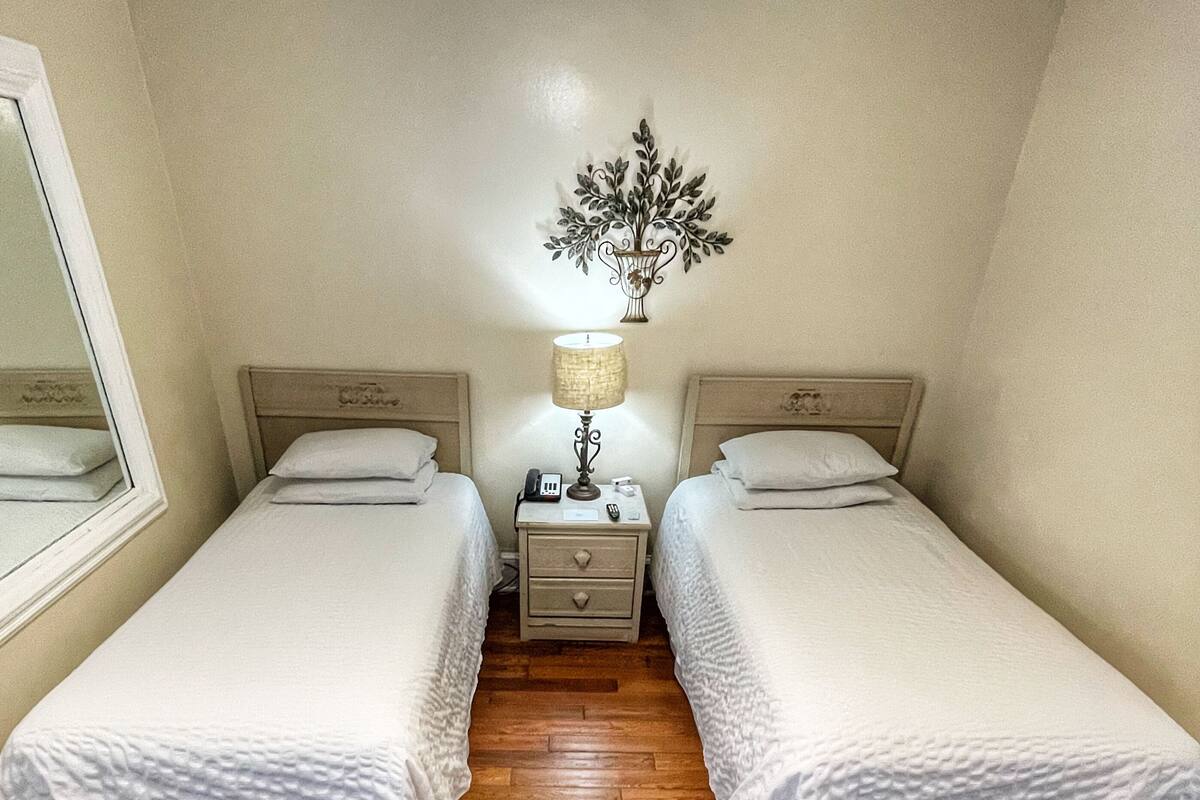 Chambre avec lits jumeaux