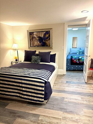 2 slaapkamers, een strijkplank/strijkijzer, wifi, beddengoed