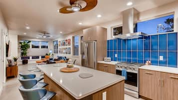 Stadtwohnung, Mehrere Betten, Whirlpool, Bergblick (908 Jerome 1 and 4 - Group Listing) | Eigene Küche