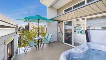 Townhouse, Beberapa Tempat Tidur, hot tub, pemandangan gunung (908 Jerome 1 and 4 - Group Listing) | Tempat makan outdoor
