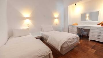 3 Schlafzimmer, Zimmersafe, Bügeleisen/Bügelbrett, kostenloses WLAN