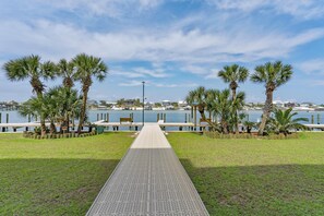 Condo, Multiple Beds (Wind Drift 702E) | Property grounds