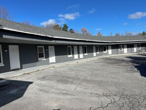 Front of property - Nest Inn (Watertown)