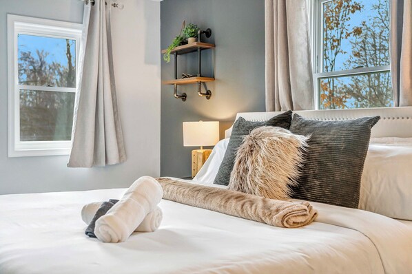 4 dormitorios, tabla de planchar con plancha, wifi y ropa de cama