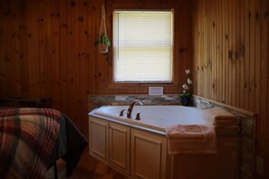 2 soverom og sengetøy