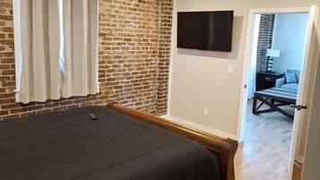 2 habitaciones, escritorio, wifi gratis y ropa de cama