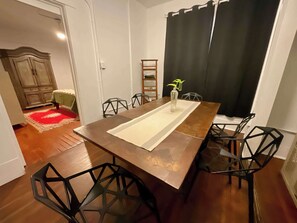 Dining - huntington 1: walk to restaurants+bars in Montrose (Houston)