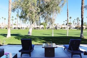 Property grounds - Fairway Getaway: Community Pools, Gym, Golf View! (Cathedral City)