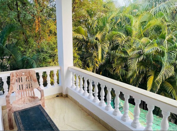 Deluxe Double Room, Balcony, Garden View