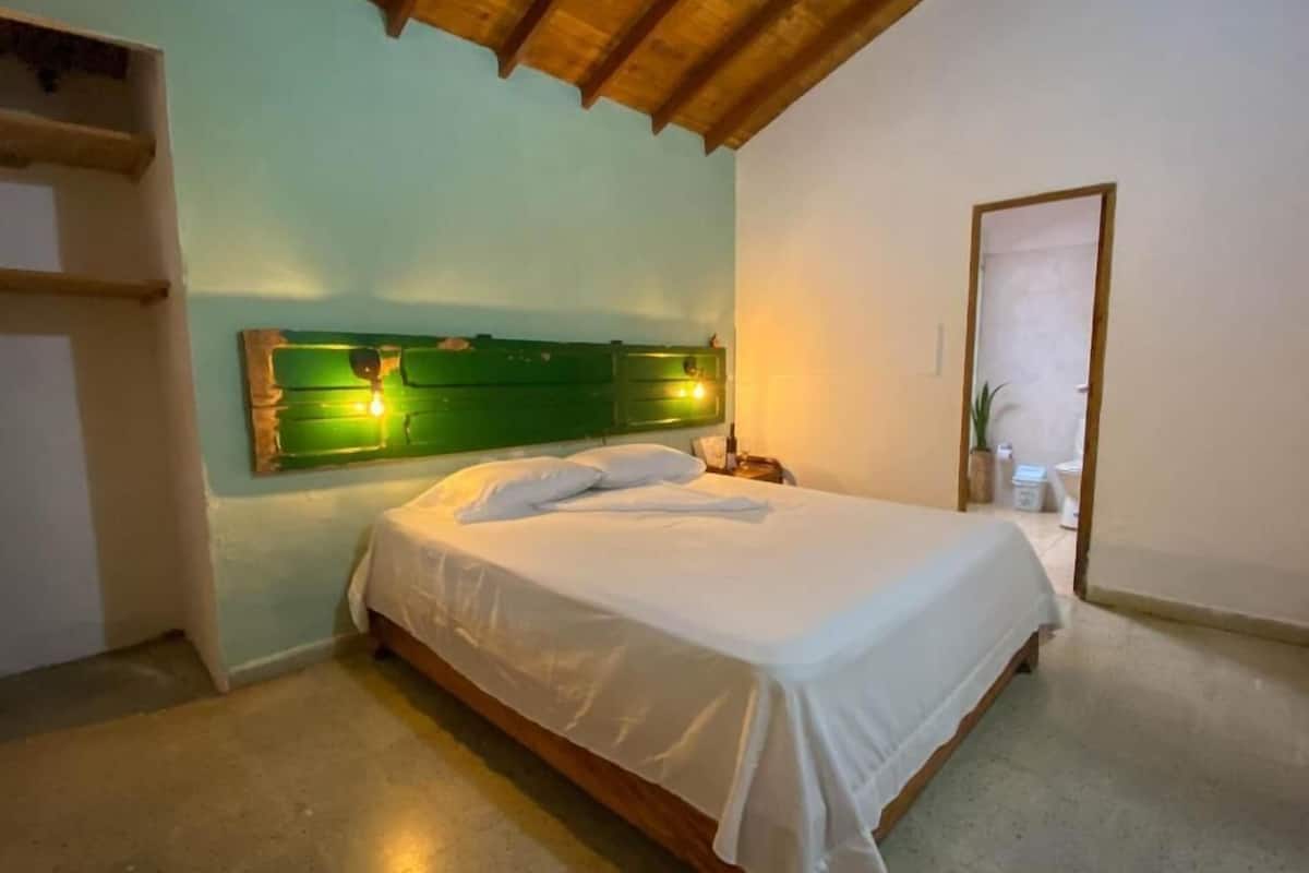 Basic-Zimmer | 1 Schlafzimmer, kostenloses WLAN, Bettwäsche