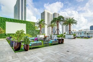Terrace/patio