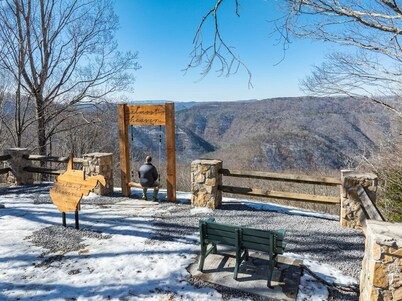 Lux Cabin By The Pipestem creek