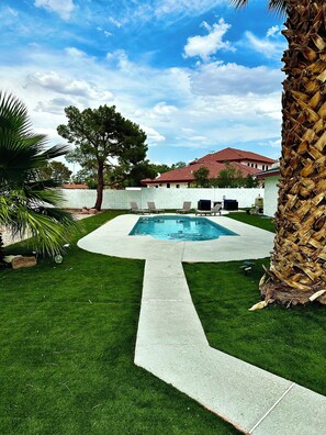 Alberca al aire libre 