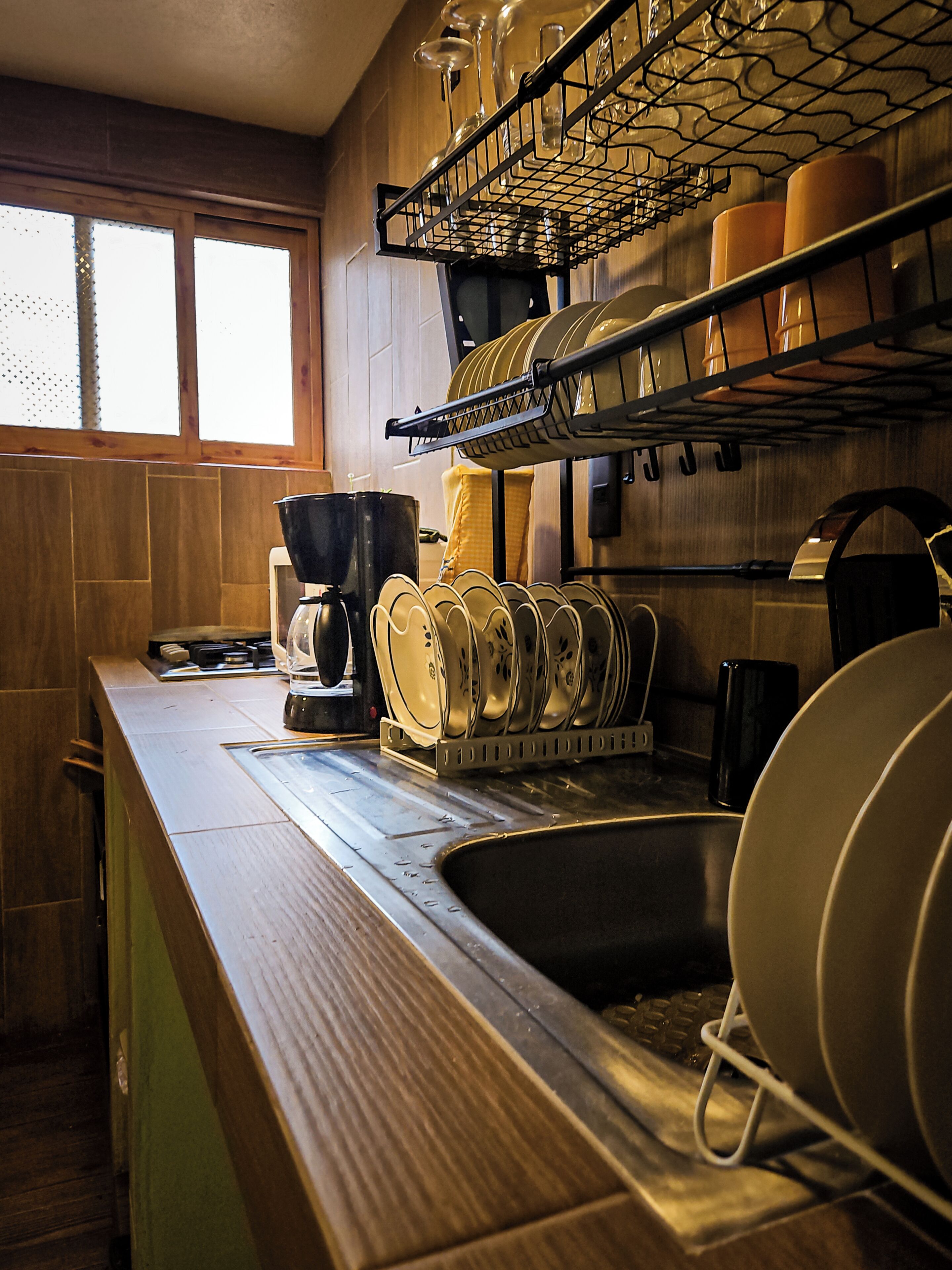 Family Apartment, Garden View | Private kitchen | Fridge, microwave, oven, electric kettle