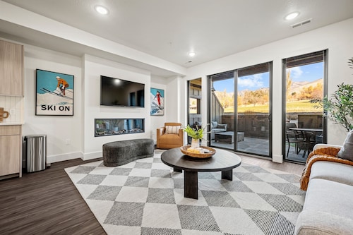 Suite Mountain Haven Pt C104|Ski Escape |Fireplace