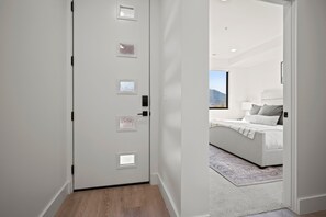 1 bedroom, free WiFi, bed sheets - Snowbasin Vista Pt C106 | Ski Retreat | Mtn Views (Eden)