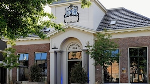Exterior - Hotel Abdij Dokkum (Dokkum)