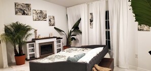 4 室のベッドルーム、アイロン / アイロン台、WiFi、ベッドシーツ