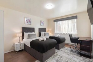 2 間睡房、熨斗/熨衫板、免費 Wi-Fi、床單