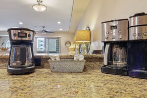 Interior - Just Beachy: a charming townhome steps from Beach & Boardwalk in Pacific Beach! (San Diego)