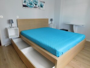 2 bedrooms, free WiFi, bed sheets