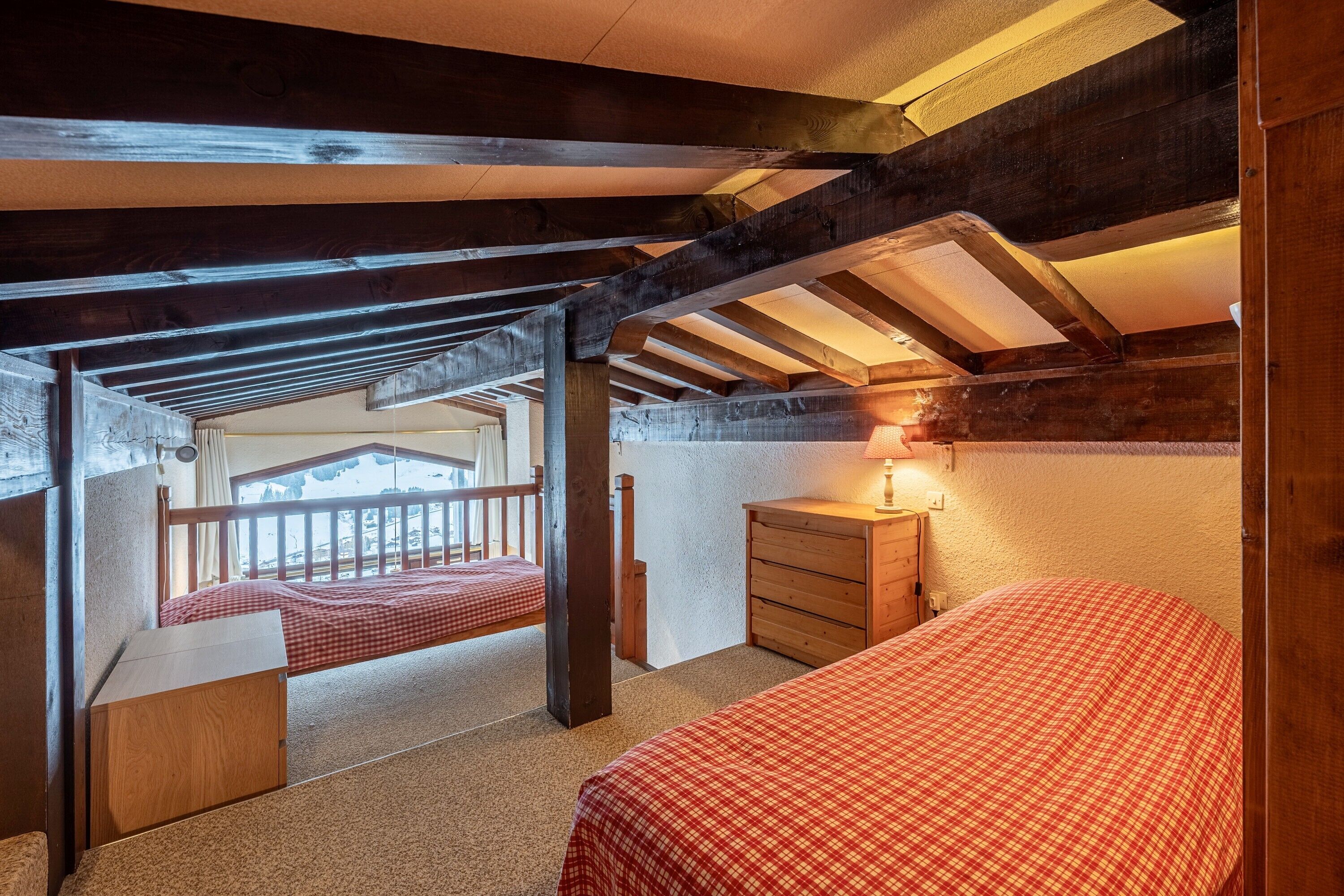 2 sovrum och sängkläder