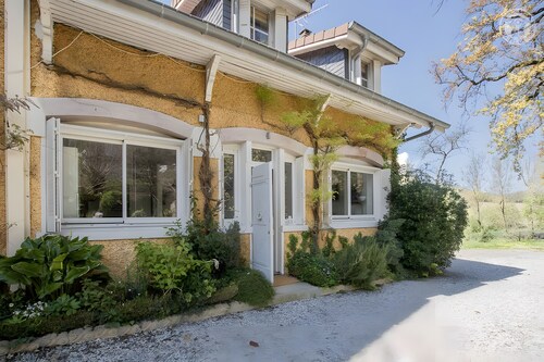 Ferienhaus 'La' mit Bergblick, privater Terrasse und WLAN