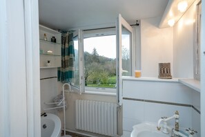 Dusche, Haartrockner