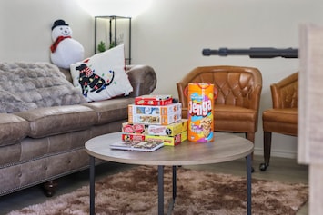 Spielezimmer