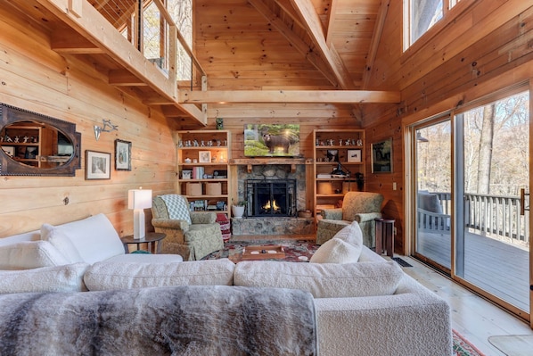 Smart TV, fireplace, video games