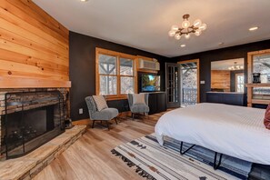 4 多间卧室、免费 WiFi、床单