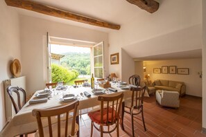 Dining - Villa Filippo by MMega (Camaiore)