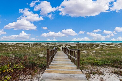 NEW Turtle Dunes Villa - Gorgeous Views from 3rd Floor!