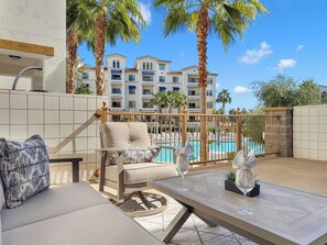 Terrace/patio - Stay longer, Spend Less, 2 Master Suites! The Cays (Chandler)
