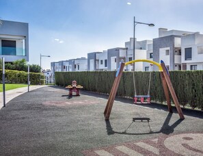 Children's area - Sublime | Terrace - pool - jacuzzi (Estepona)