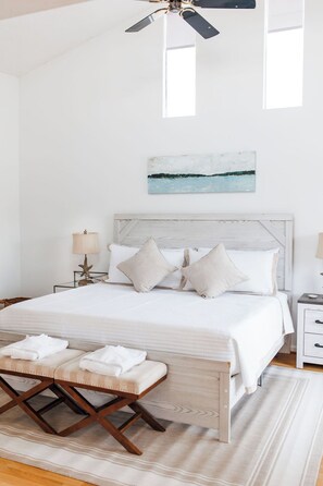 3 chambres, bureau, fer et planche à repasser, Wi-Fi gratuit