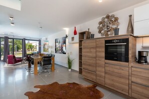 Fridge, oven, stovetop, dishwasher - Villa Levant (Istria - Funtana) (Funtana)