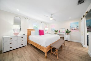 3 chambres, fer et planche à repasser, accès au Wi-Fi (inclus)