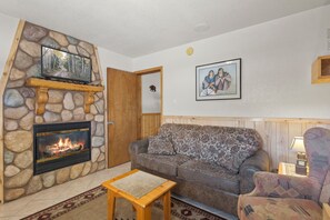 スマートテレビ、暖炉