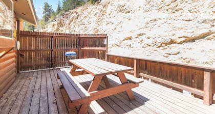 New Listing! "Casa Del Rio Rojo 08" In Town-Cozy 1 Bedroom-Mountain Views-Pet Friendly